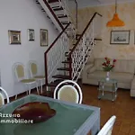 Carducci 405 *