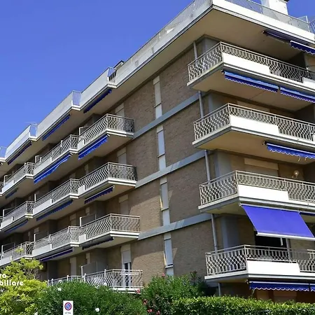 Carducci 405 Apartment